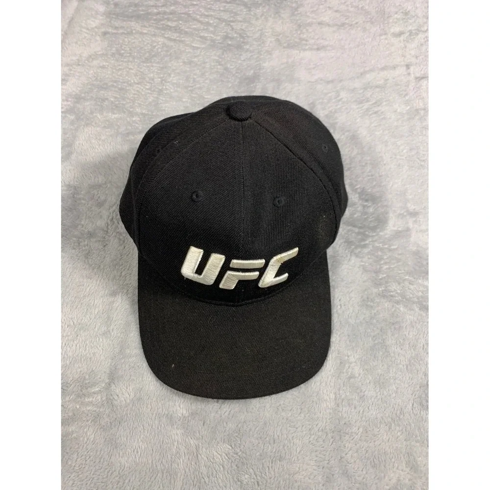 Ufc Official Licensed Product Mens Black Hat Branded Interior Taping Adjustable